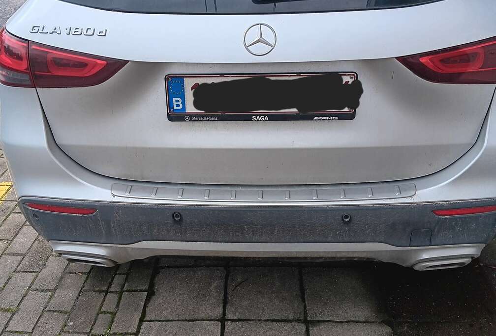 Mercedes-Benz GLA 180 d Business Solution