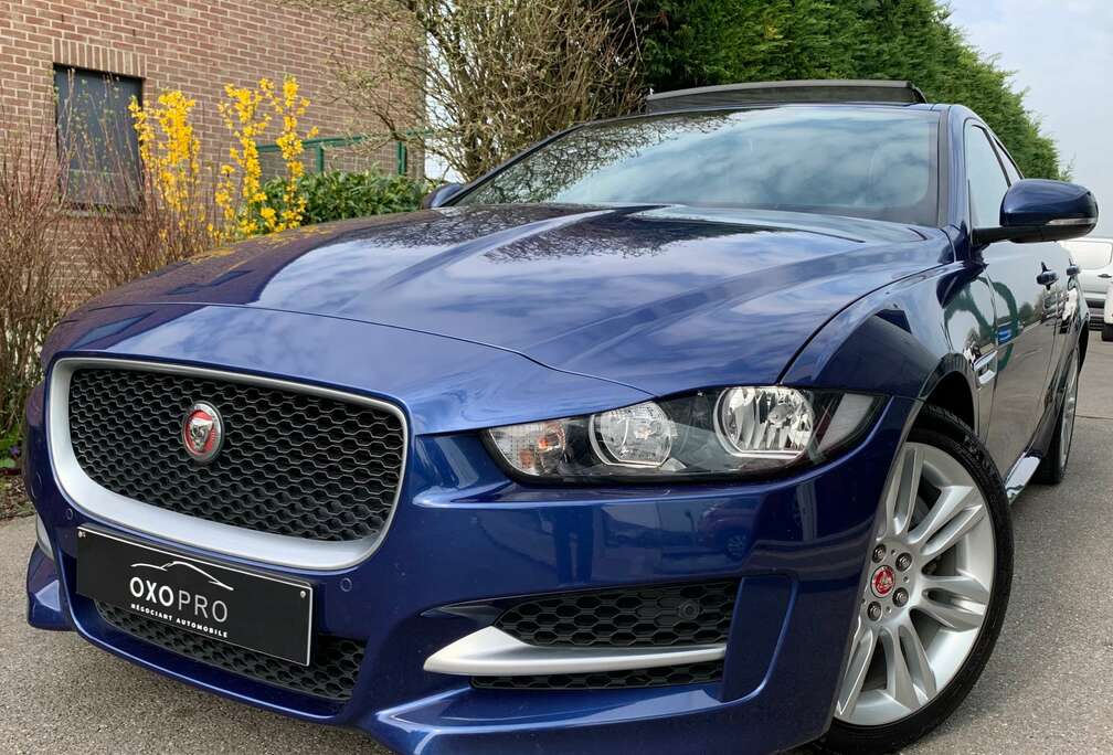 Jaguar R-Sport / 2.0D 180CV / Toit Pano / 9.835€ HORS TVA