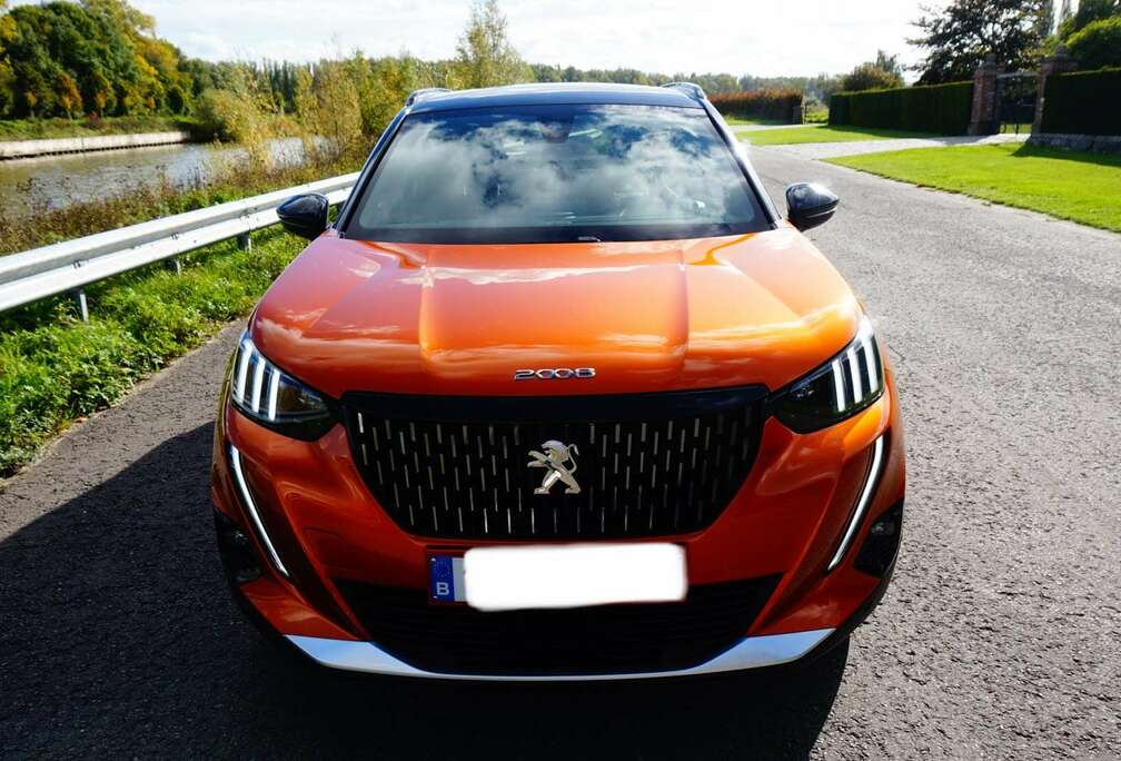 Peugeot 1.2 PureTech GT Line - Leder - Focal - Automaat