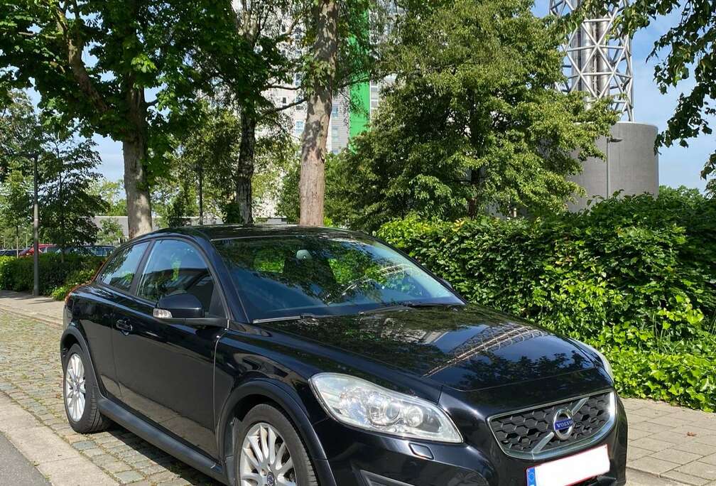 Volvo 1.6 D DRIVe Start/Stop Summum - Full Option