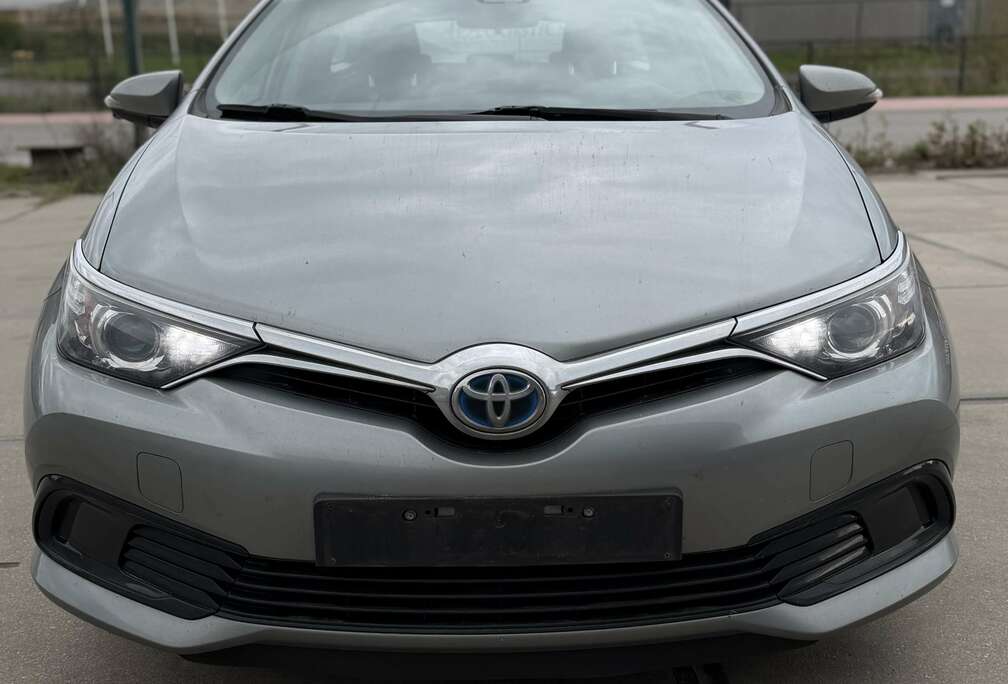 Toyota SW HEV 1.8i HSD Business E-CVT (EU6.2)