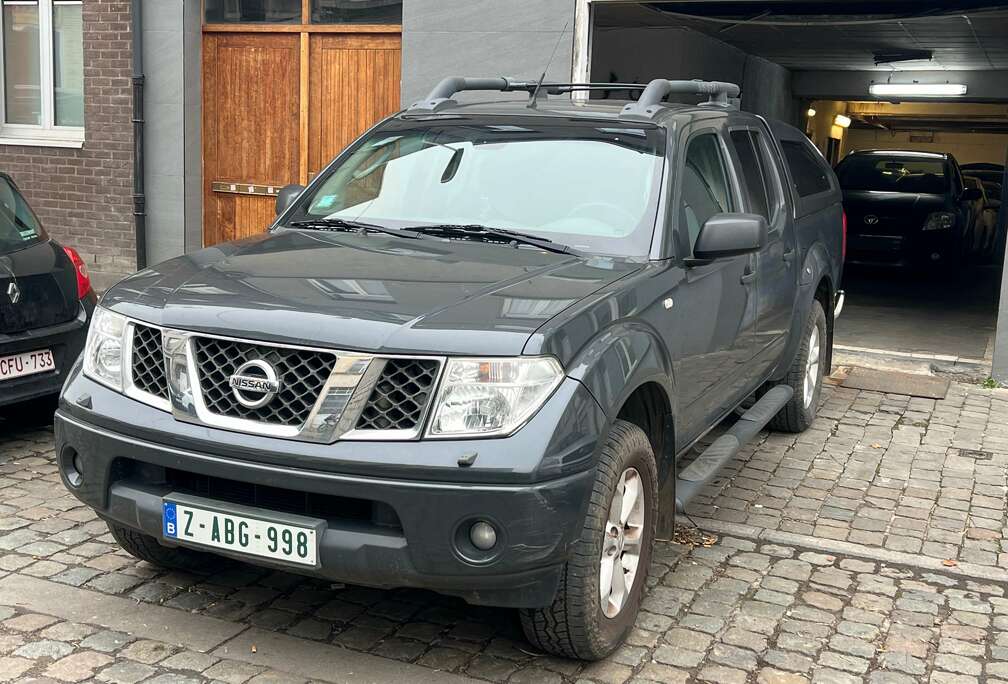 Nissan 2.5 dCi 4x4 Executive IT Sport Top