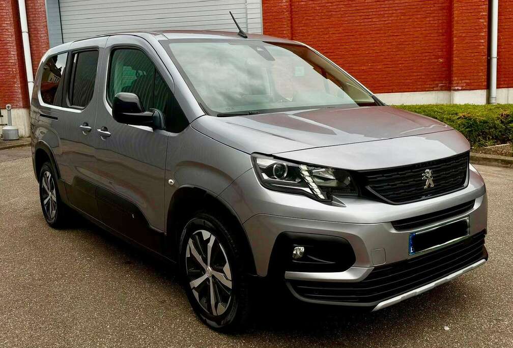 Peugeot Rifter 1.5 BlueHDi ** 7 Places **