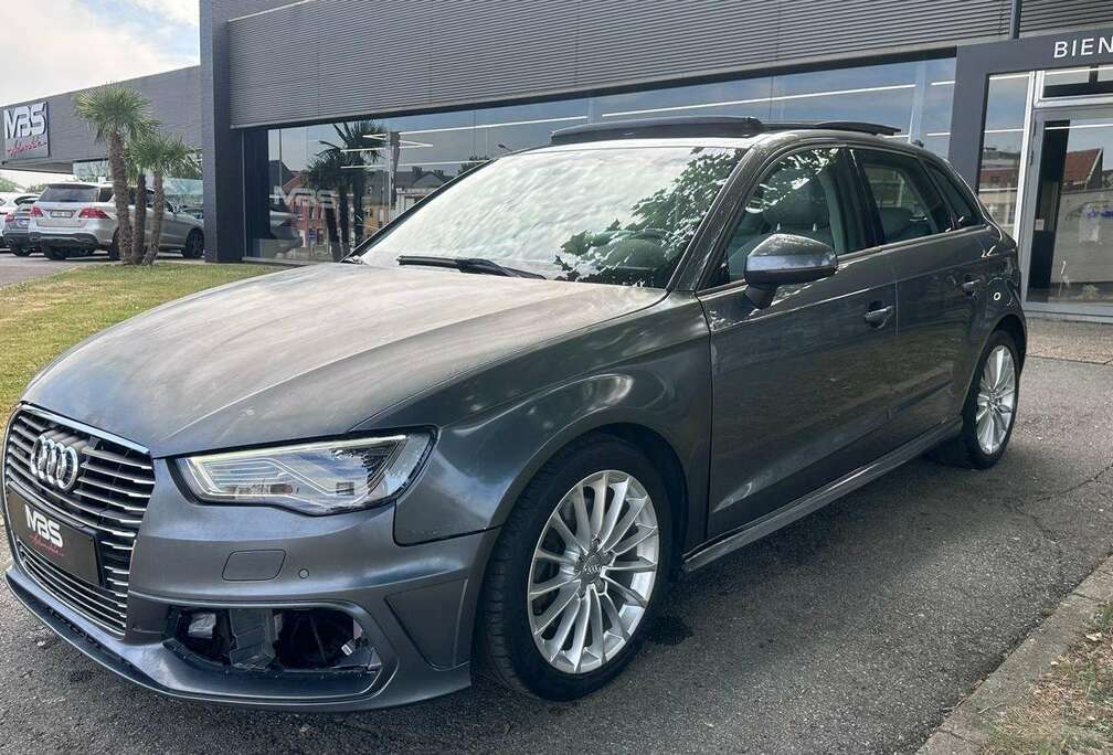 Audi *Sportback *e-tron 1.4 TFSI* AUTO* TOIT * PANO* XENON*