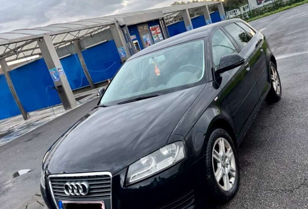 Audi 1.6 TDi Ambiente Start/Stop DPF