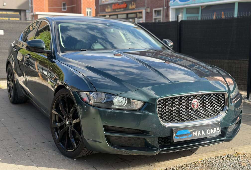 Jaguar XE 2.0 D E-Performance Prestige