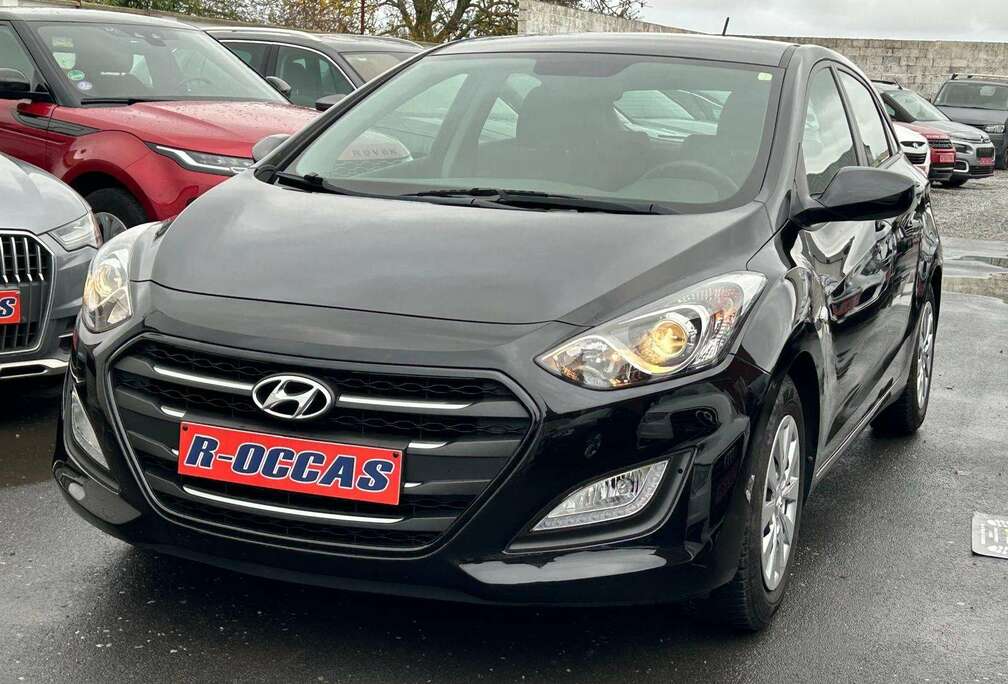 Hyundai i30 1.4i NAVIGATION/CLIMATISATION/ GARANTIE