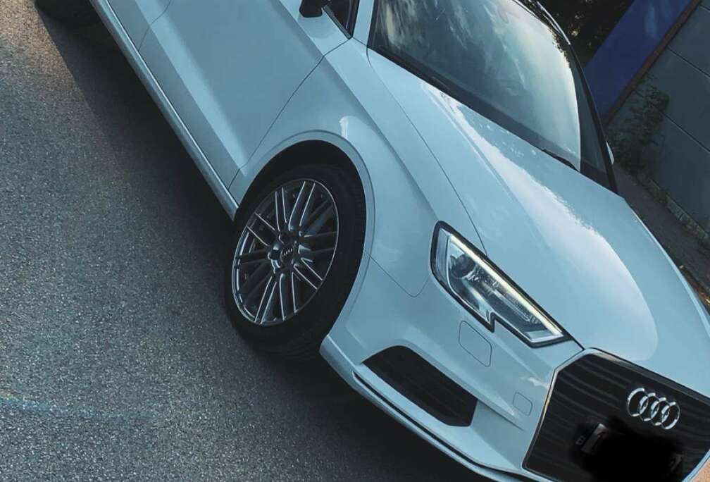 Audi A3 Sportback 1.6 TDi Business Edition S tronic