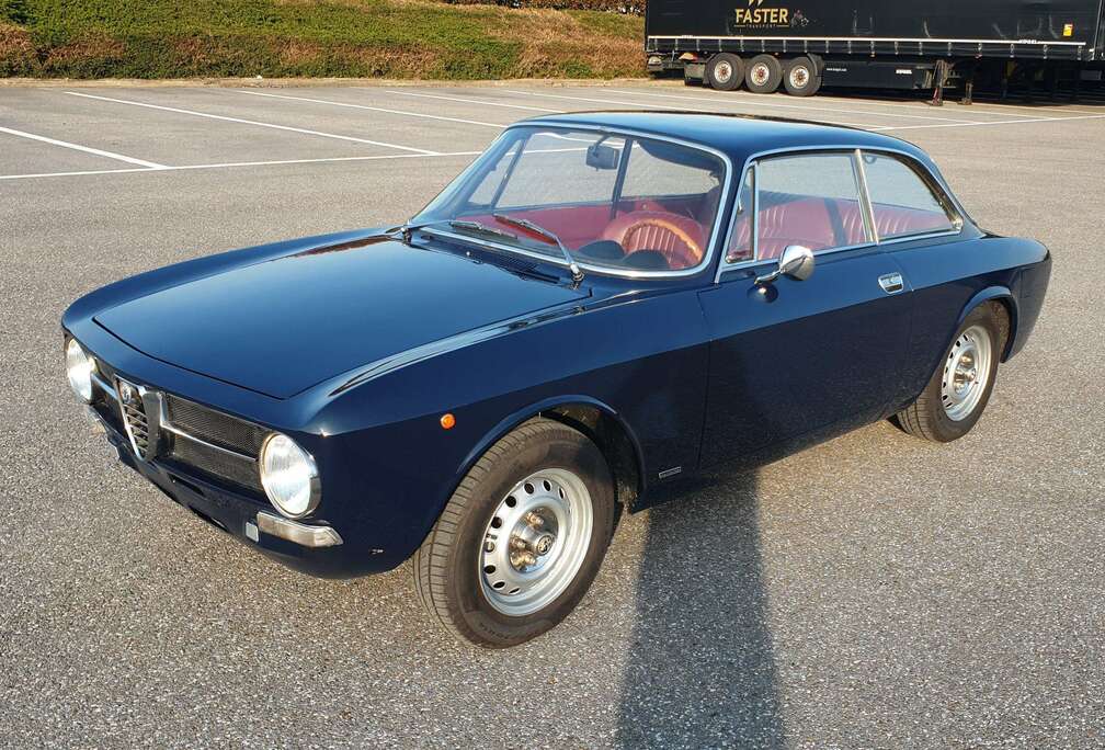 Alfa Romeo 1300 Junior GTA look (restauratie 40.000eu)