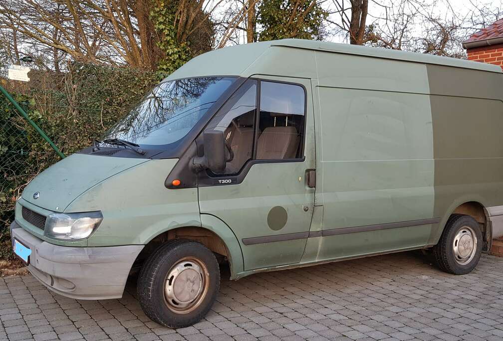 Ford 300M FOURGON