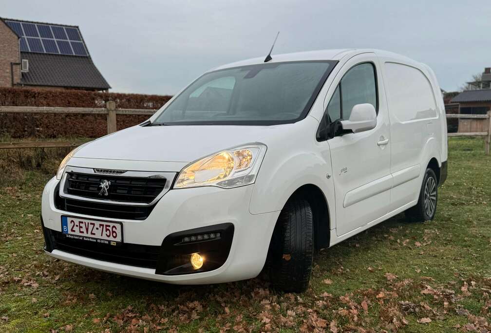 Peugeot Partner 1.6 BlueHDi 100 L2 Premium Cool Edition