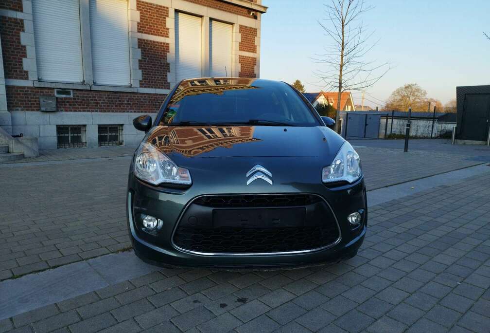 Citroen 1.4 HDi 70 CV - Toit Zénith - Entretien Complet