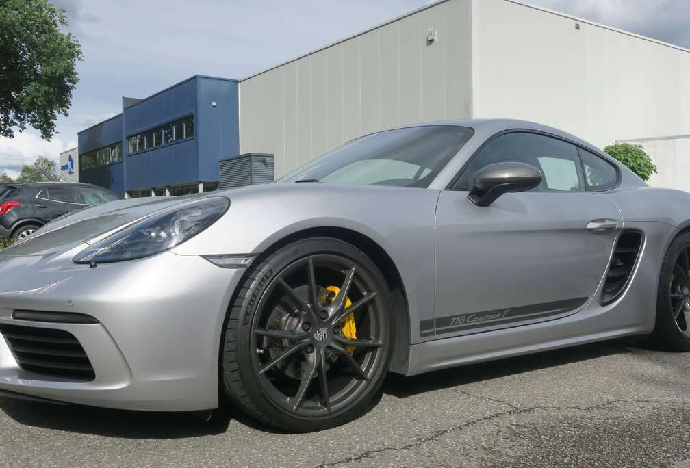 Porsche 718 Cayman T 2.0 Turbo PDK \