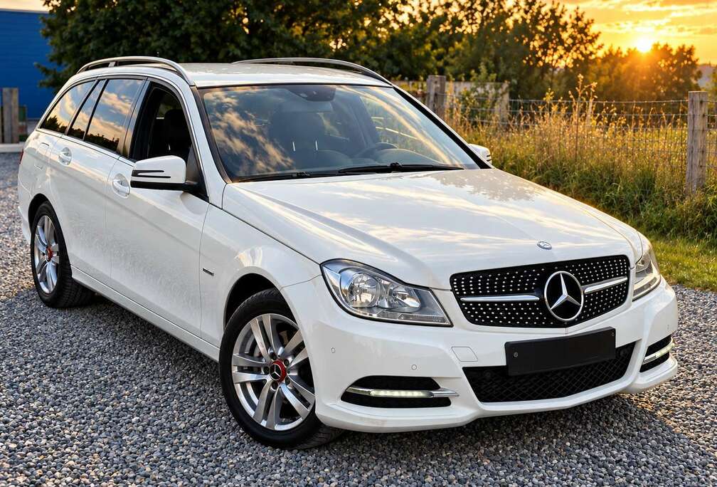 Mercedes-Benz MERCEDES C200 Pack AMG