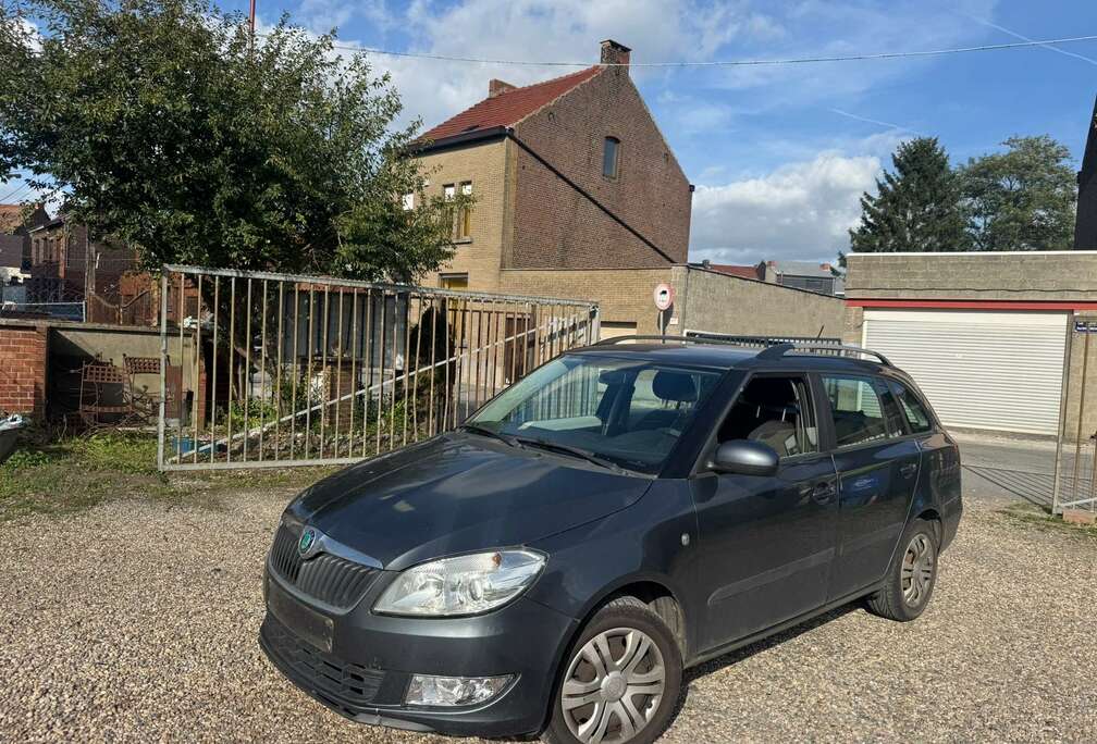 Skoda SW 1.2 CR TDi Elegance DPF Airco Tel 0491.98.70.70