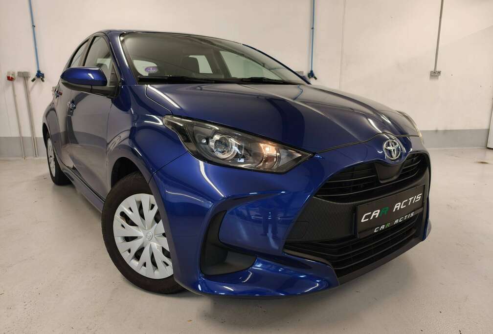 Toyota 1.5i Dual VVT-iE Dynamic - APP - REG VITESSE - CAMERA - PNEUS HIVER