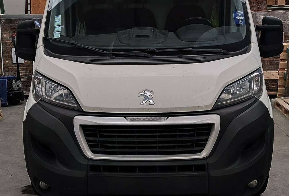 Peugeot Boxer HDi 333 L3H2 Pro