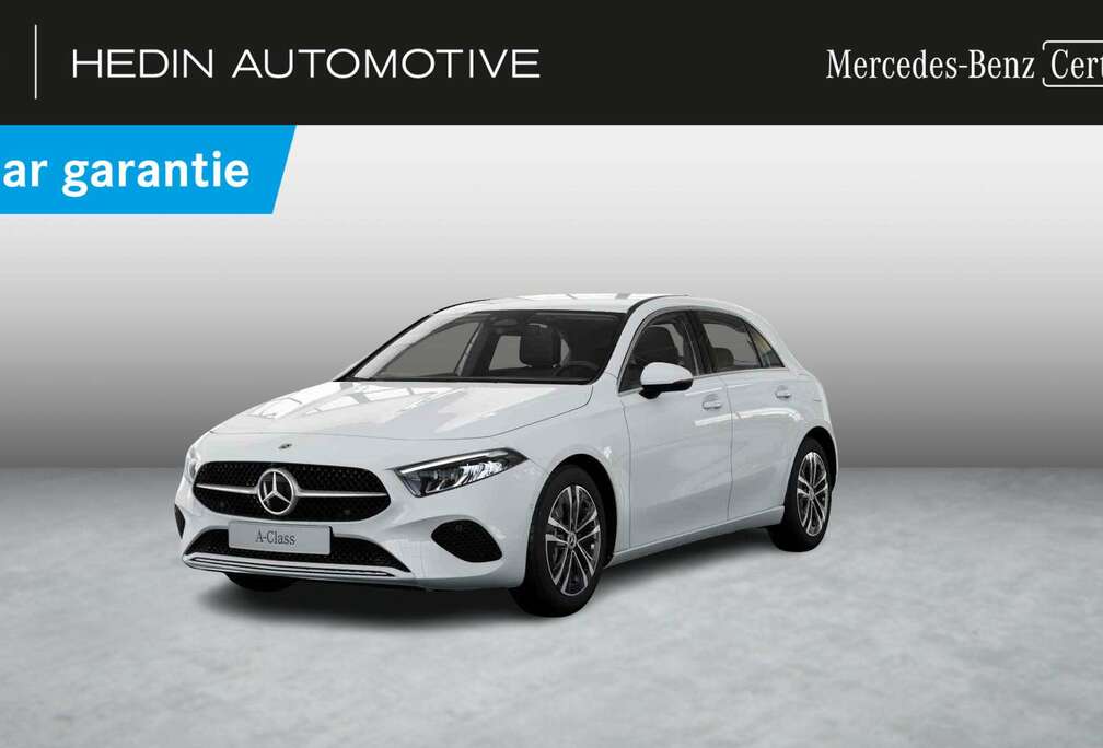 Mercedes-Benz A 4MATIC Trekhaak  Verwarmde Zetels  Verwarmd St