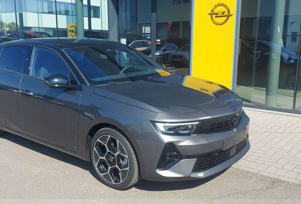 Opel 1.6T 180PK Plugin Hybrid Ultimate E-AT8 Navi, 360