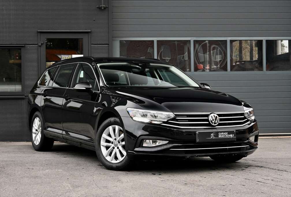 Volkswagen 1.6tdi-New model- DSG - Camera -Ergoseats -Carplay