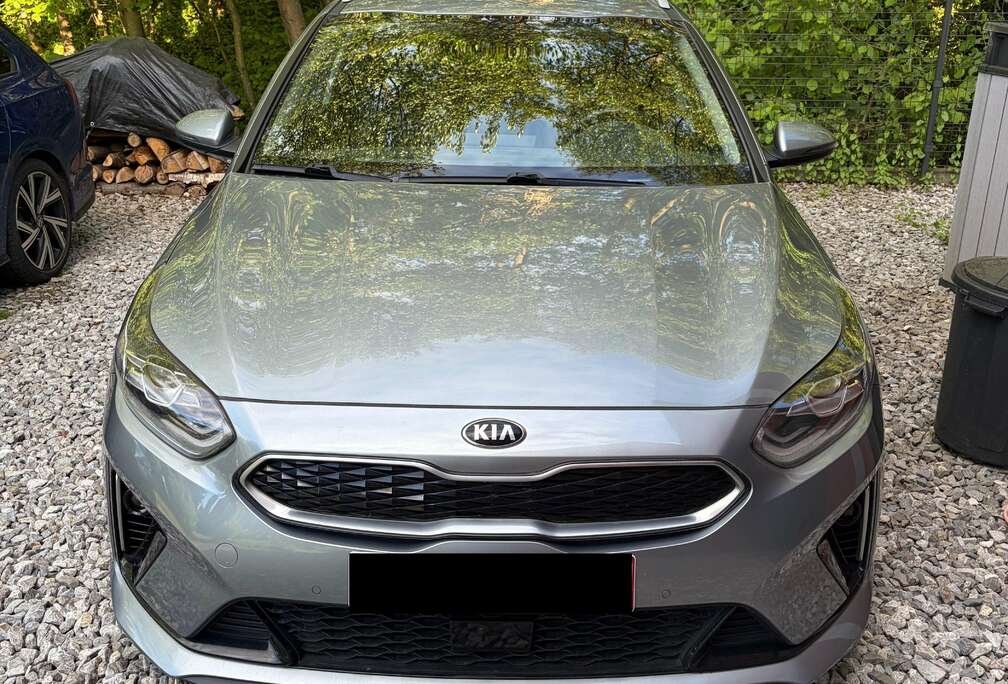 Kia Ceed SW 1.6 GDi PHEV Sense DCT
