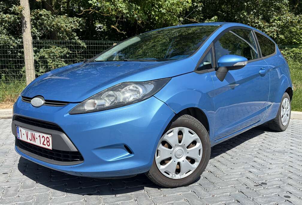 Ford 1.6 Tdci prête à être immatriculée en bon état