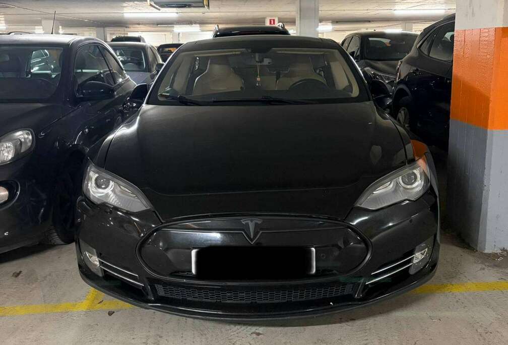 Tesla Model S 85 kWh