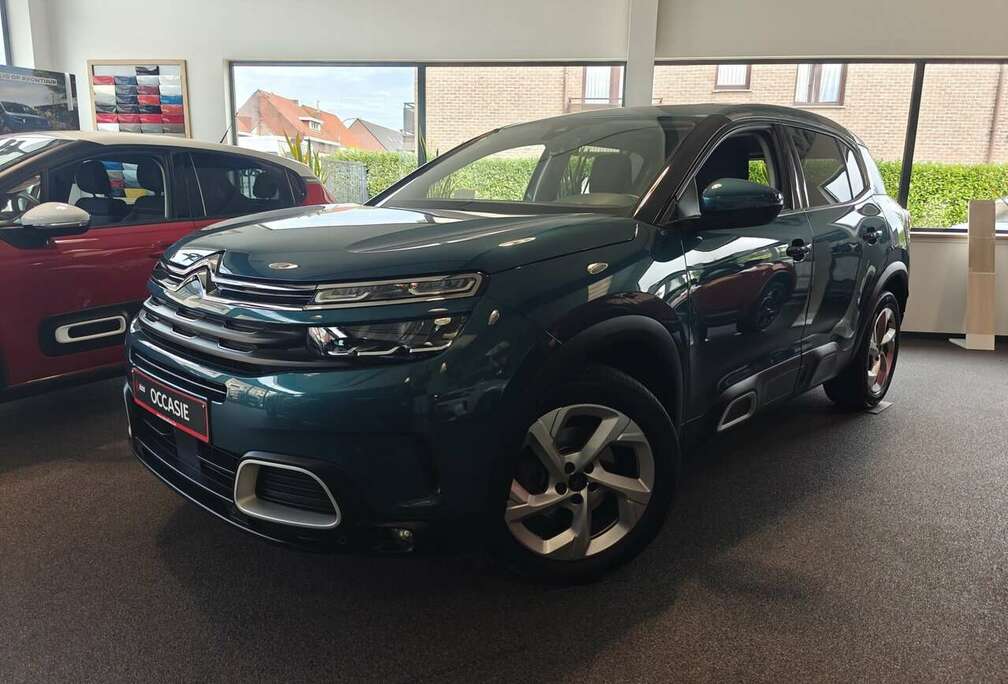 Citroen Feel  1.2 PureTech 130  MAN6  Carplay  Camera