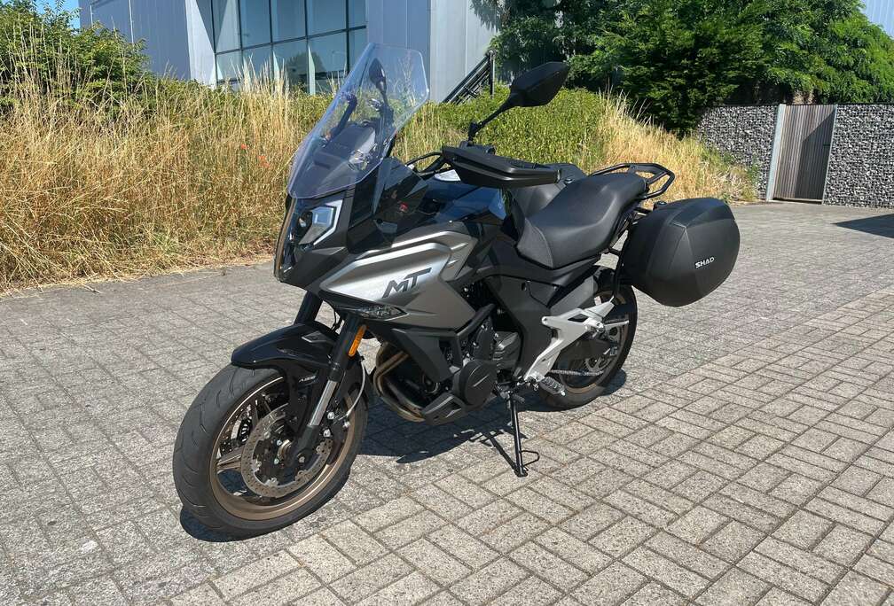 // SLECHTS 121km!