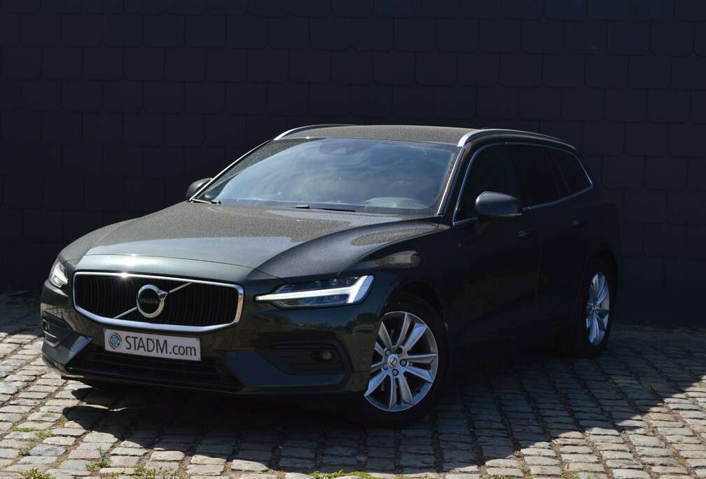Volvo V60 2.0 D3 Business 1HAND FULL CARNET VOLVO CARPASS CARPLAY CAMERA PDC LEDER