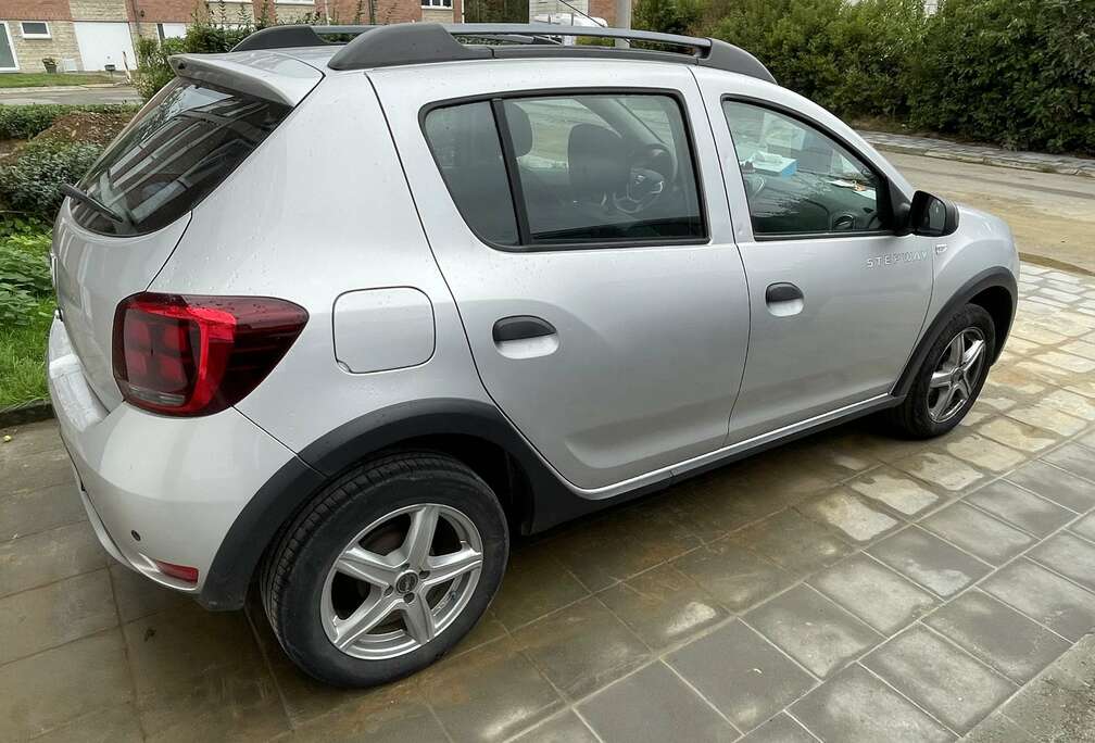 Dacia Stepway 0.9 TCe Plus