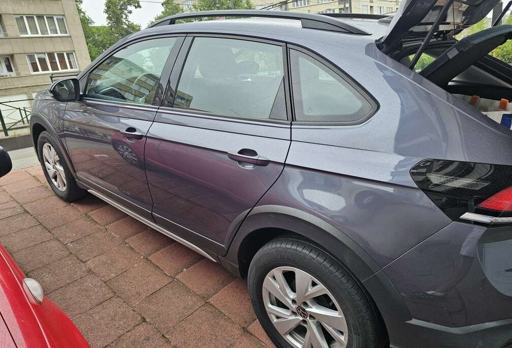 Volkswagen 1.0 TSI Life OPF