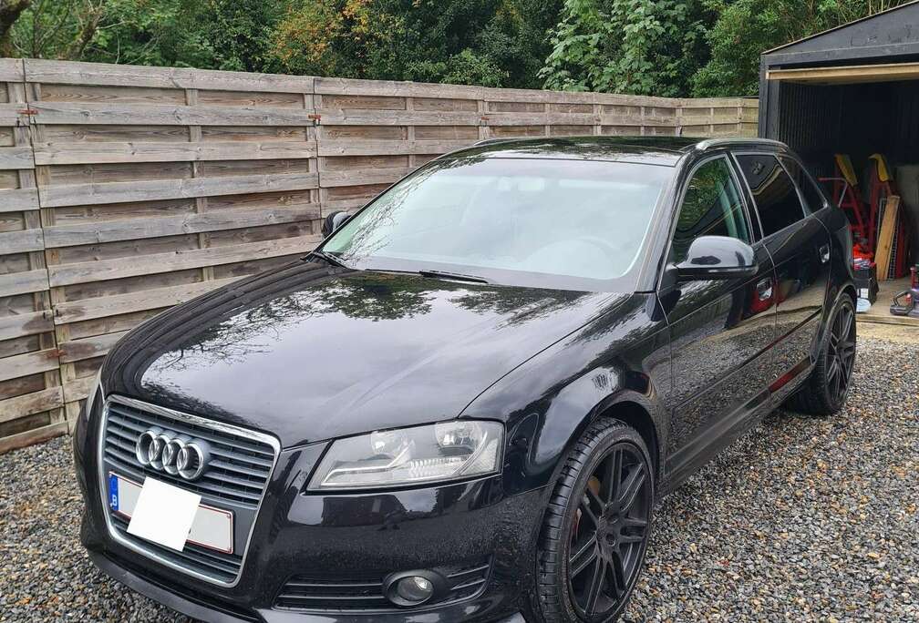 Audi 1.4 TFSI Sportback DSG / PANO