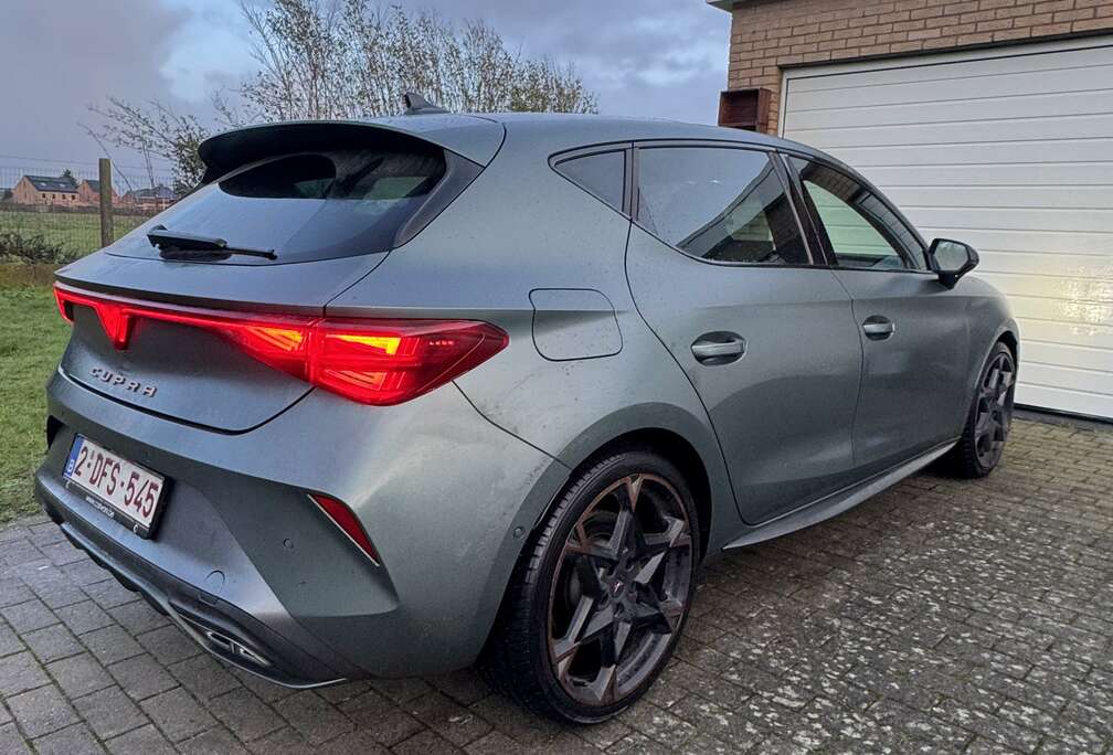 ST e-Hybrid 1.5 VZ DSG (200 kW)