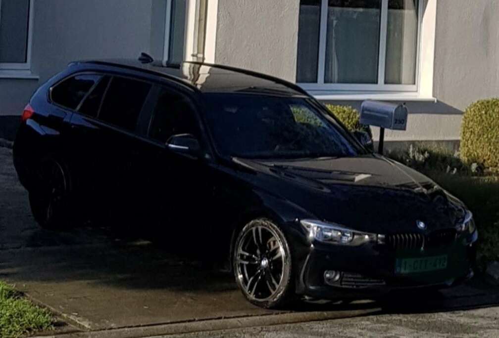 BMW 316d DPF Touring Edition Lifestyle