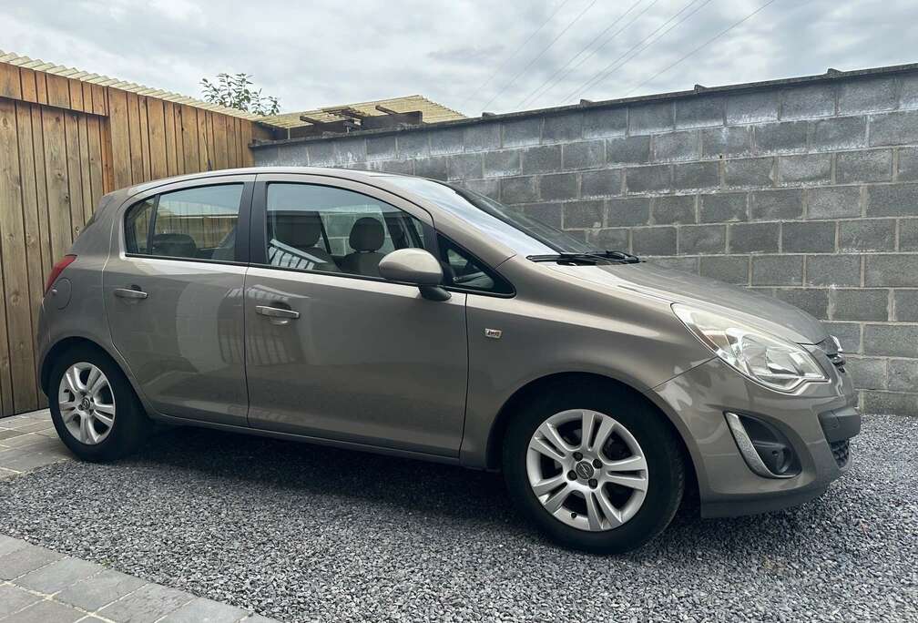 Opel 1.3 CDTi ecoFLEX Cosmo Navi Leder BT Pdc 94000km