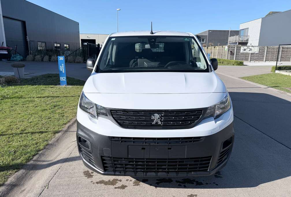Peugeot L2*2022*3Zit*Airco*Cruise*10322,31€excl btw