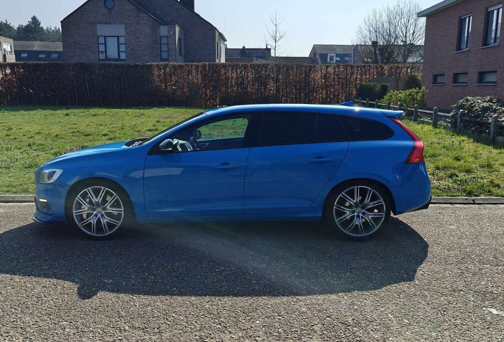 Volvo Polestar 2.0 T6 4WD Geartronic