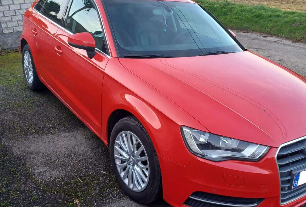 Audi A3 1.6 TDI Sportback (clean diesel) Attraction