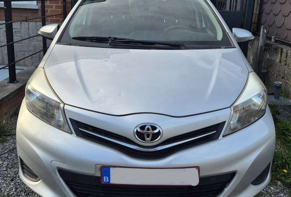 Toyota 1.0i VVT-i Active