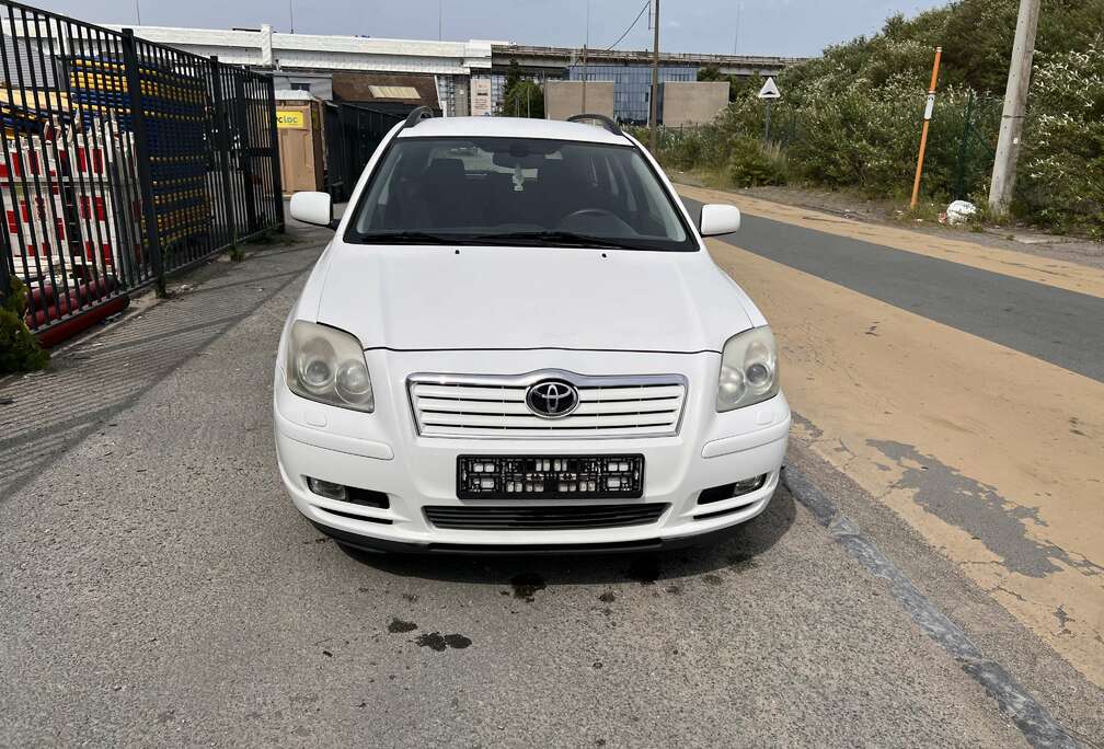 Toyota Break 2.0  Linéa Sol EXPORT AFRIQUE