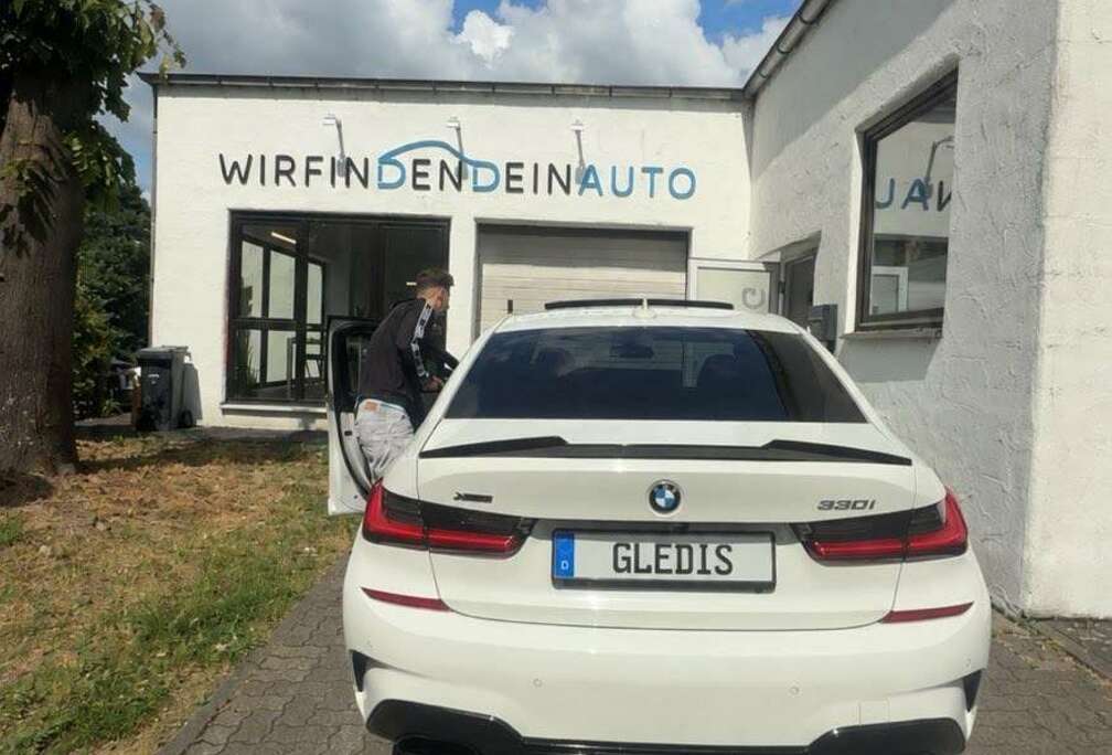 BMW 330iXA OPF