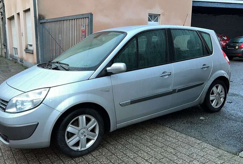 Renault Scenic 1.6i 16v Confort 12 mois de garantie