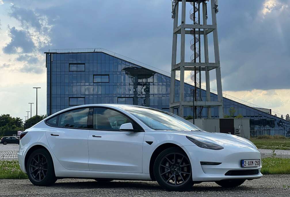 Tesla Model 3 78 kWh AWD Long Range Dual Motor (366kW)