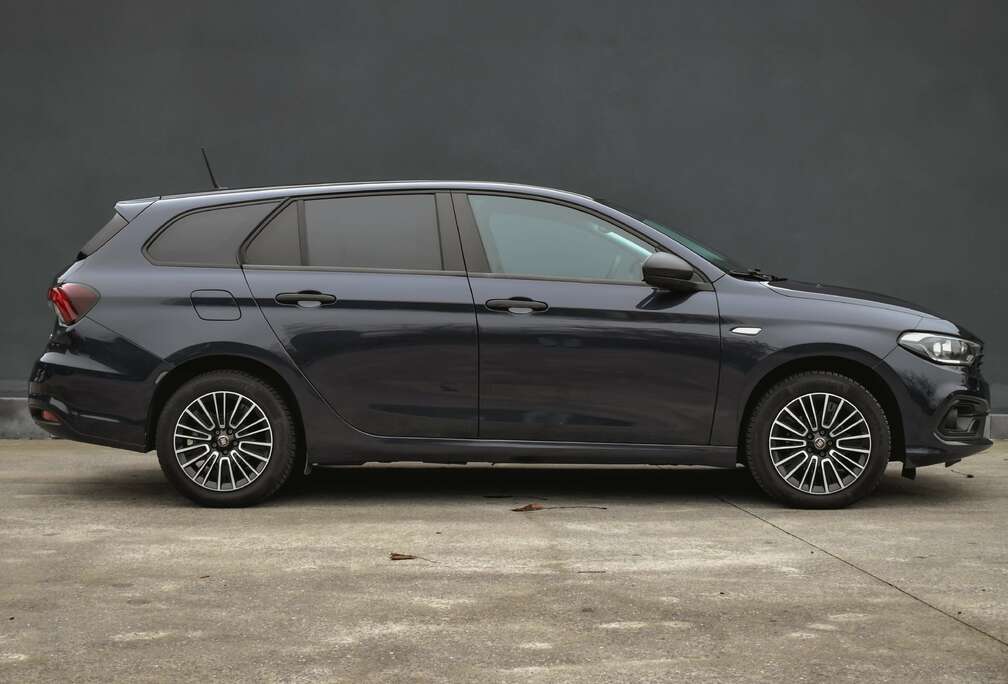 Fiat Tipo Kombi 1.0 parkeer camera
