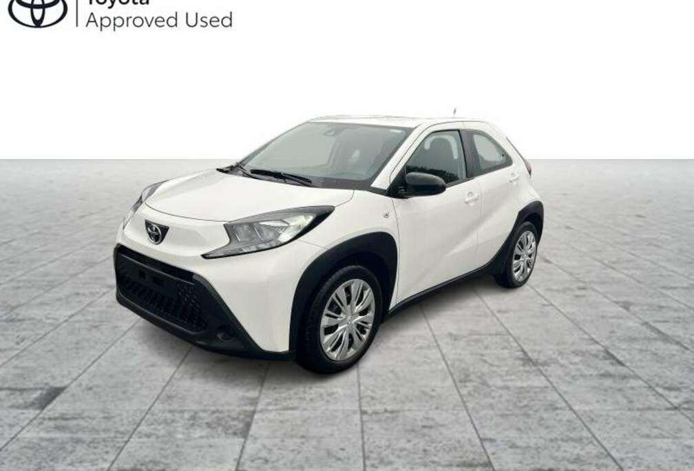 Toyota X play