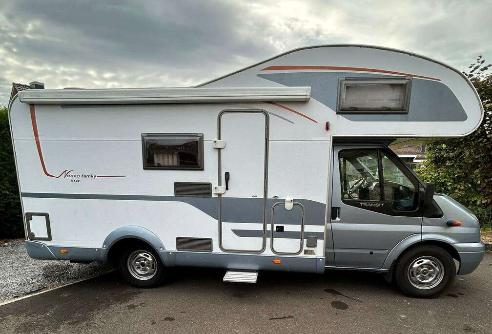 Ford Camping Car Bürstner Nexxo Family A648