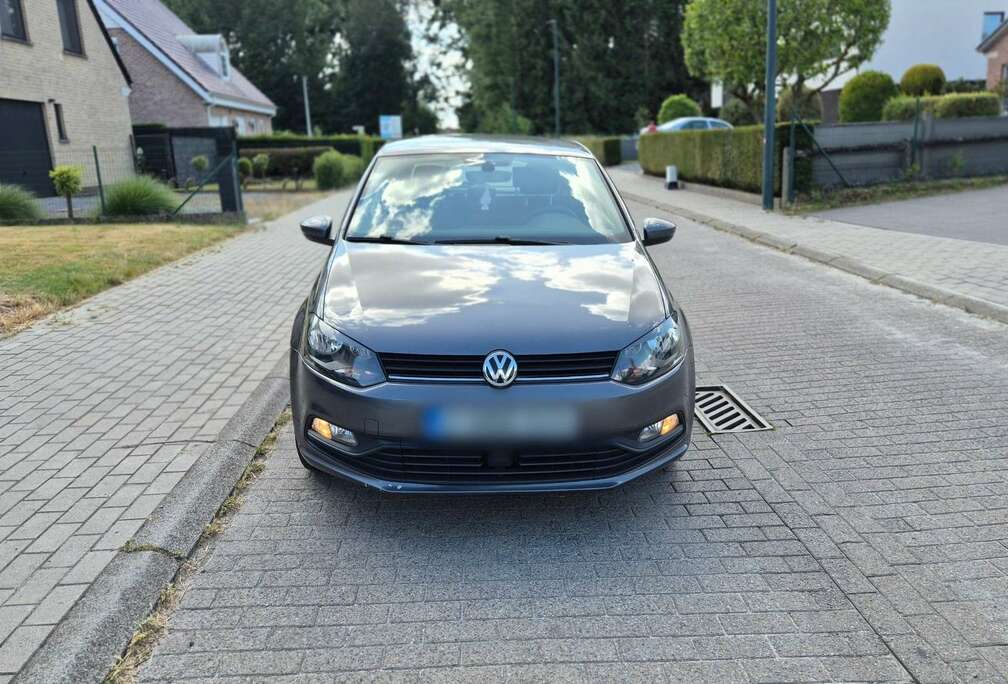 Volkswagen 1.0 Lounge