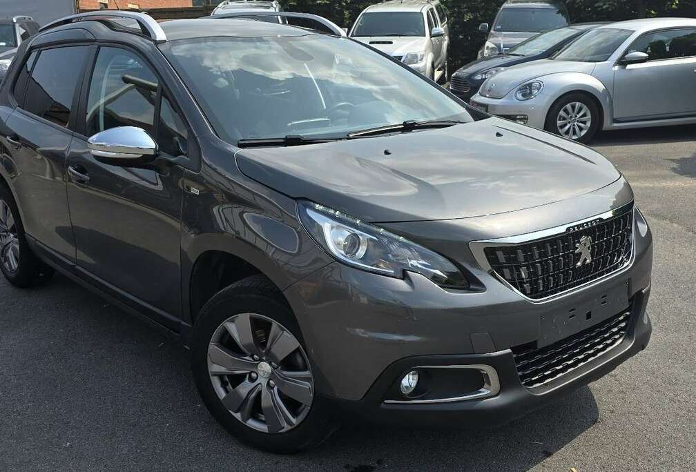 Peugeot PureTech 82 Style