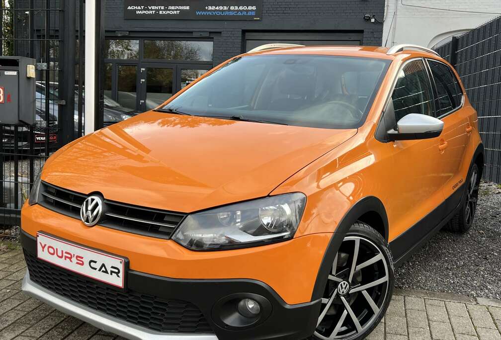 Volkswagen Cross 1.6 CR TDi Highline -Apple CarPlay - Clim